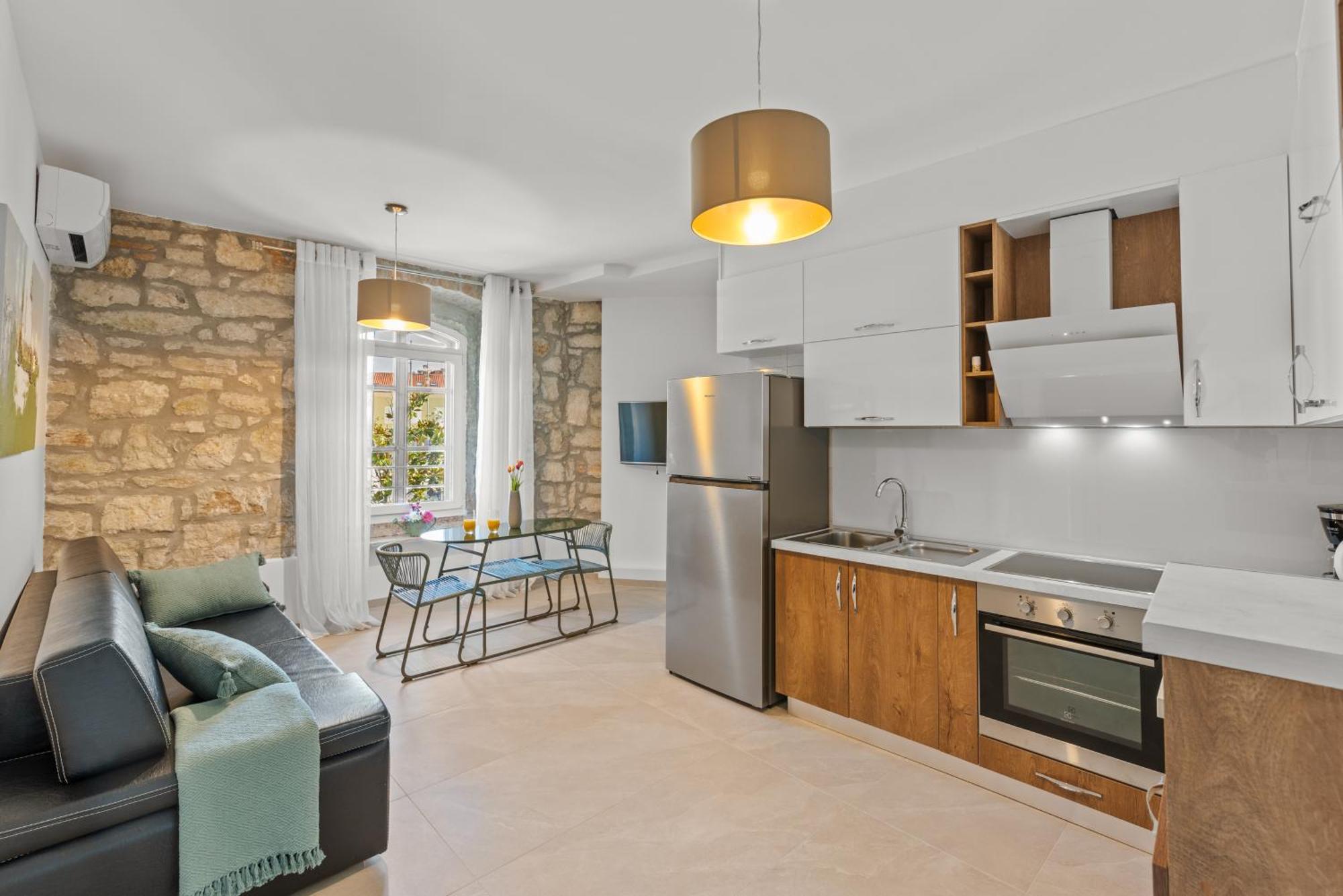 Angel'S Sunrise Apartment Poreč Exteriör bild